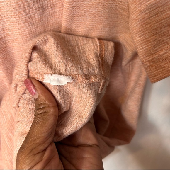 Goodfellow & Co Men’s V-Neck Tee in Warm Orange Standard Fit Short Sleeve M - Picture 7 of 10